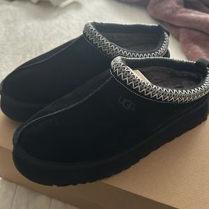 Ugg Tazz Slippers